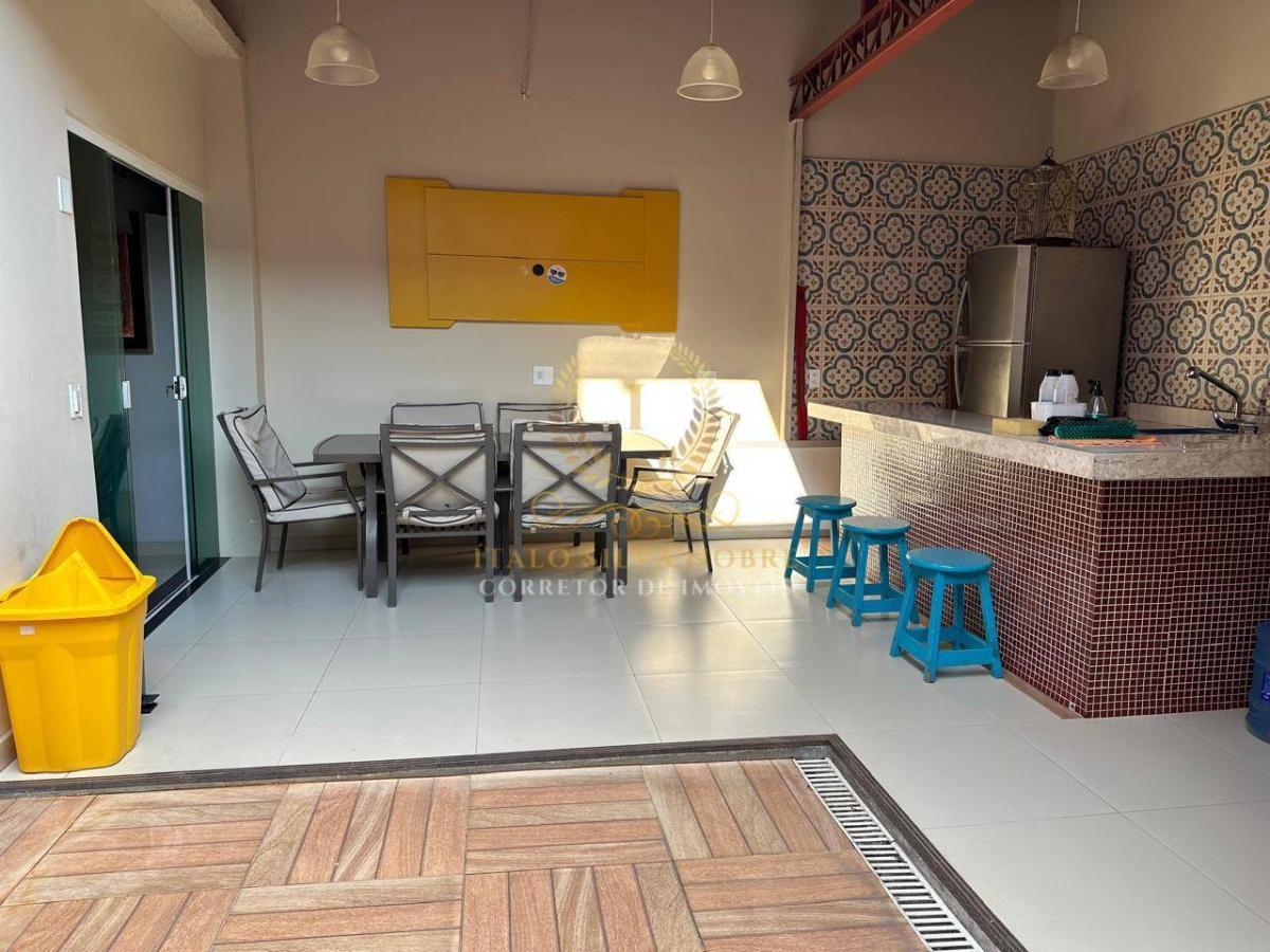 Casa de Condomínio à venda com 3 quartos, 210m² - Foto 13