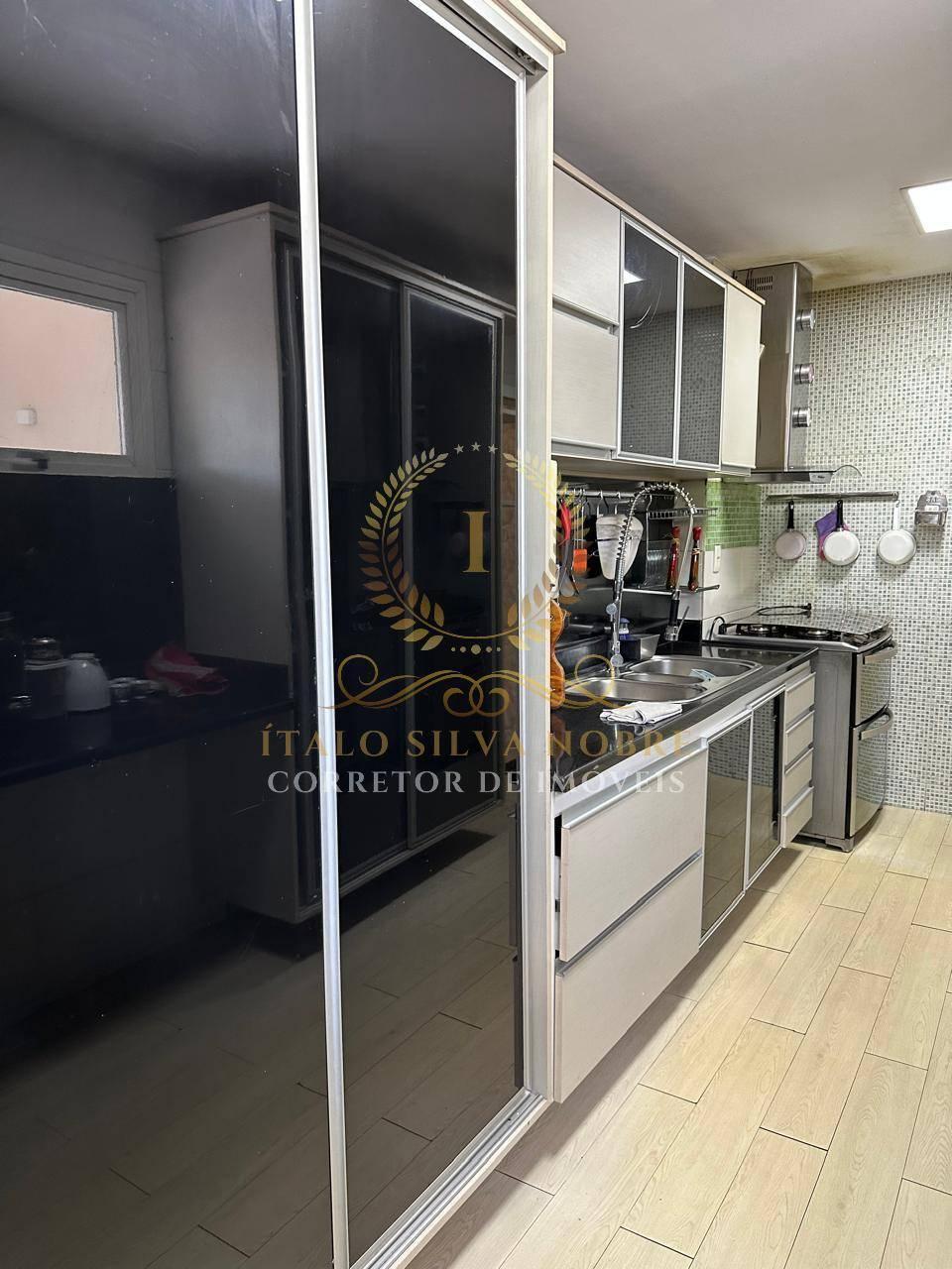 Casa de Condomínio à venda com 3 quartos, 210m² - Foto 9